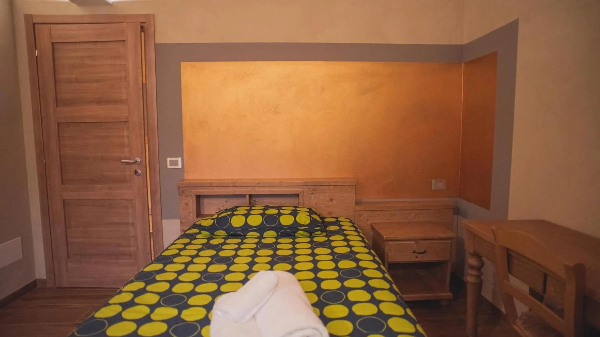 בית חווה Pontenure Agriturismo Corte Alussi